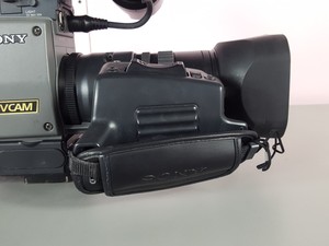 Thumbnail image of Sony DSR-250P Professional Camcorder Cameras & Photography
