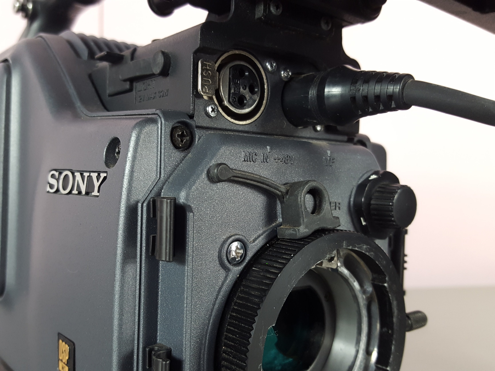 Image of Sony DSP-570WSP Video Camera + DXF-801CE View Finder Photography