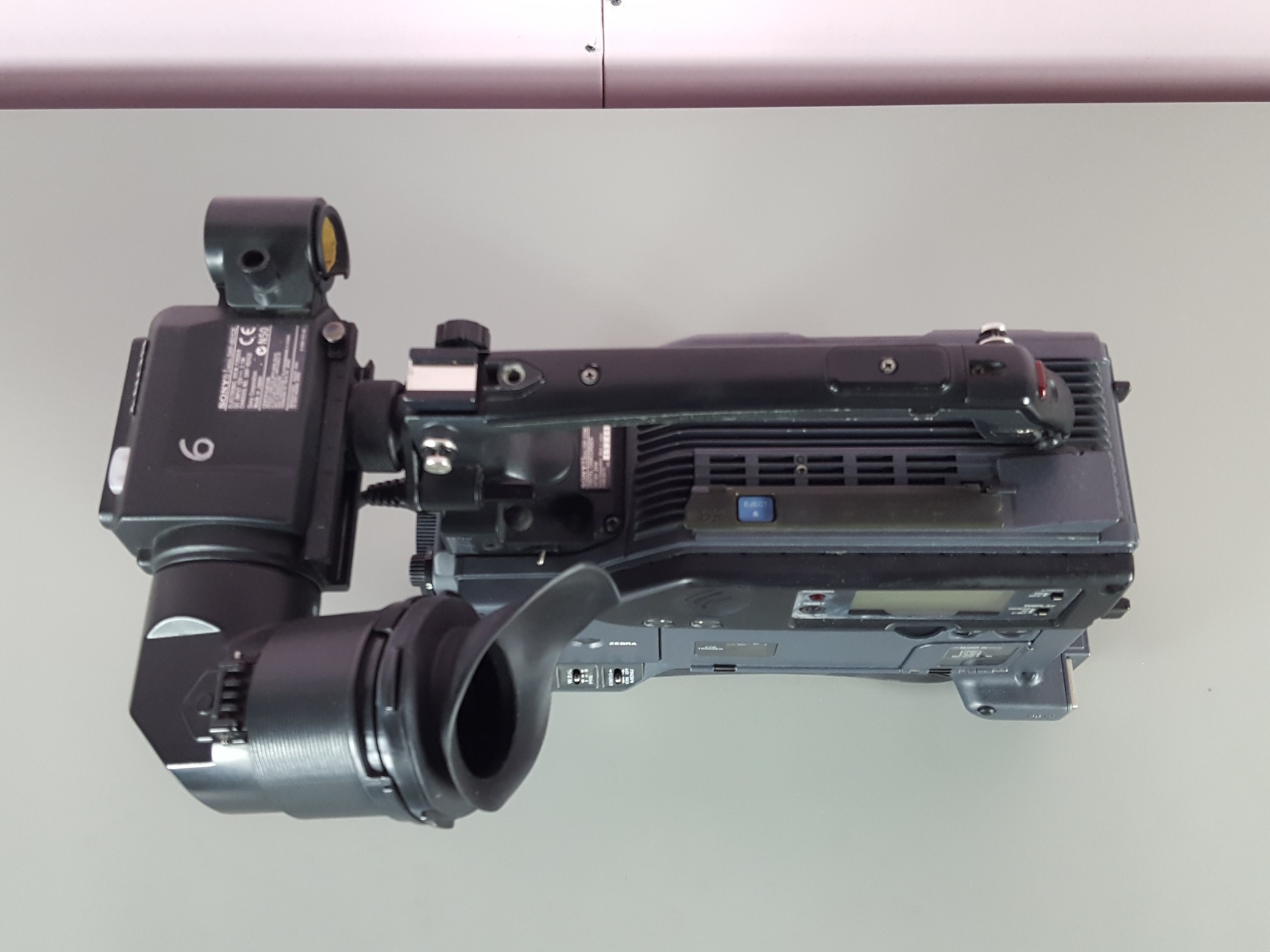 Image of Sony DSP-570WSP Video Camera + DXF-801CE View Finder Photography