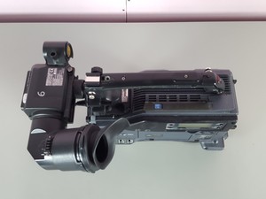 Thumbnail image of Sony DSP-570WSP Video Camera + DXF-801CE View Finder Photography