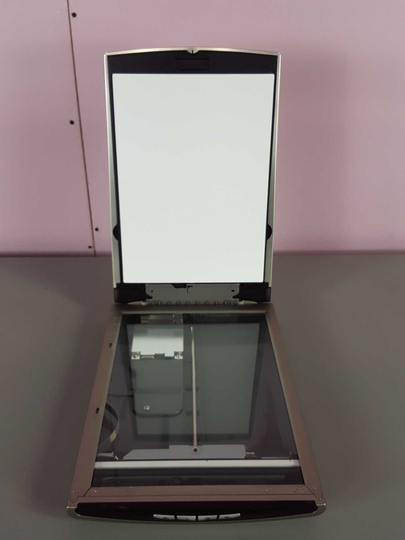 Image of Canon CanoScan LiDE 80 Color Flatbed Scanner