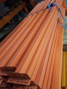 Thumbnail image of 48x Orange Ramada Pallet Racking Beams 2.7m Shelving £9+VAT