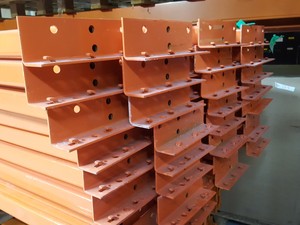 Thumbnail image of 48x Orange Ramada Pallet Racking Beams 2.7m Shelving £9+VAT
