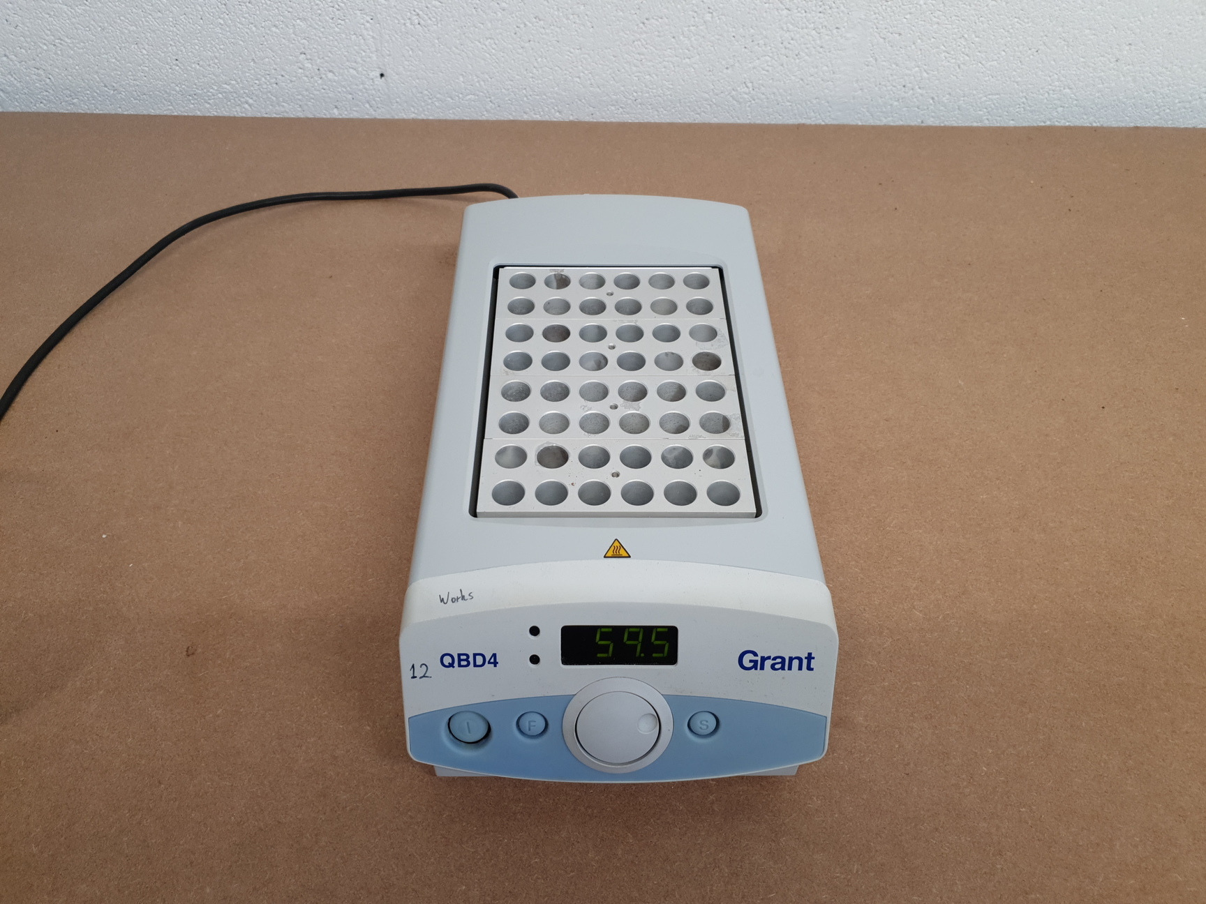 Grant QBD4 Block Heater Temperature Range 26°C to 130°C Lab