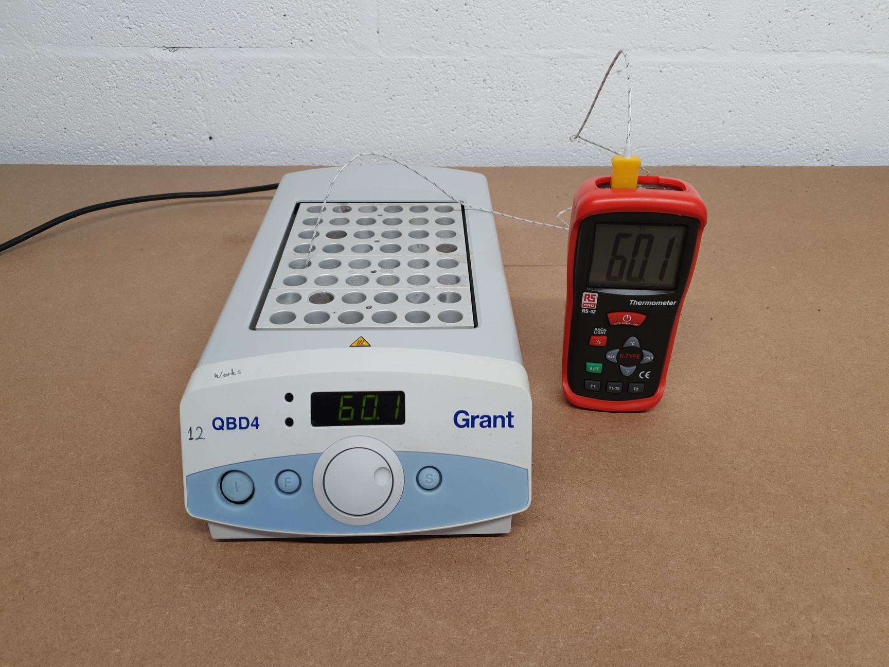 Grant QBD4 Block Heater Temperature Range 26°C to 130°C Lab