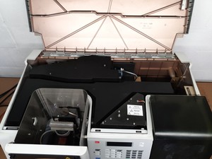 Thumbnail image of Perkin Elmer AAnalyst 100 Atomic Absorption Spectrometer Lab