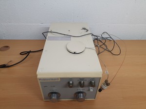 Thumbnail image of Shimadzu RF 535 Fluorescence Detector HPLC Lab