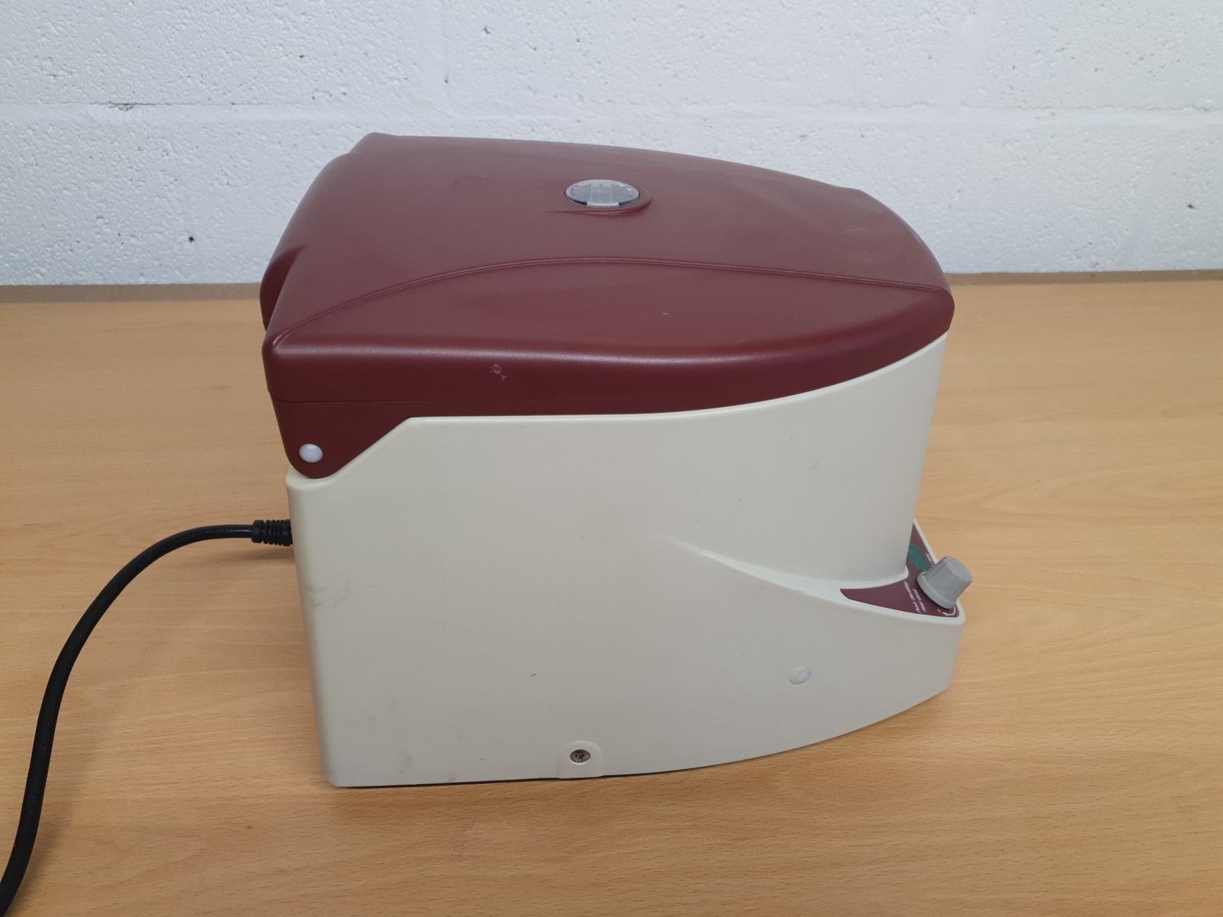 Image of Progen Scientific GenFuge 24D Digital Microcentrifuge Lab Centrifuge 