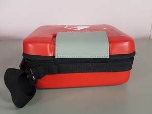 Thumbnail image of Philips HeartStart FR3 Defibrillator ECG Bundle + New Battery