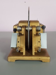 Thumbnail image of Medcalf HY FlO 60C Lab Pump