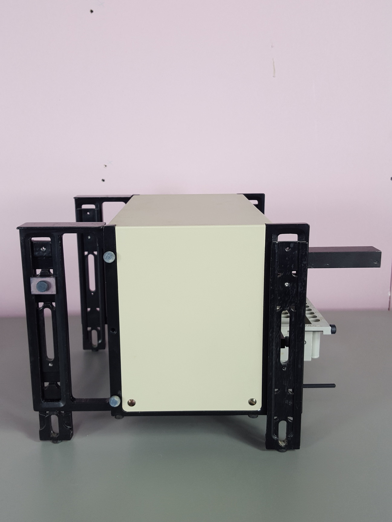 Image of Gilson Model 201 Fraction Collector & Controller Lab