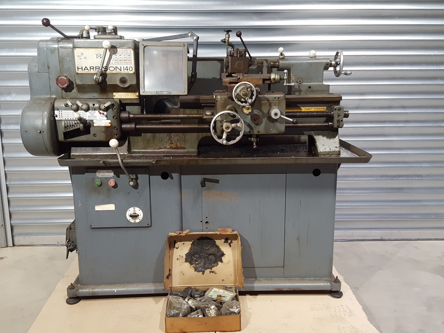 Image of Harrison 140 Metal Screw-Cutting Machine Swing Lathe 11" Swing Lathe + Manual