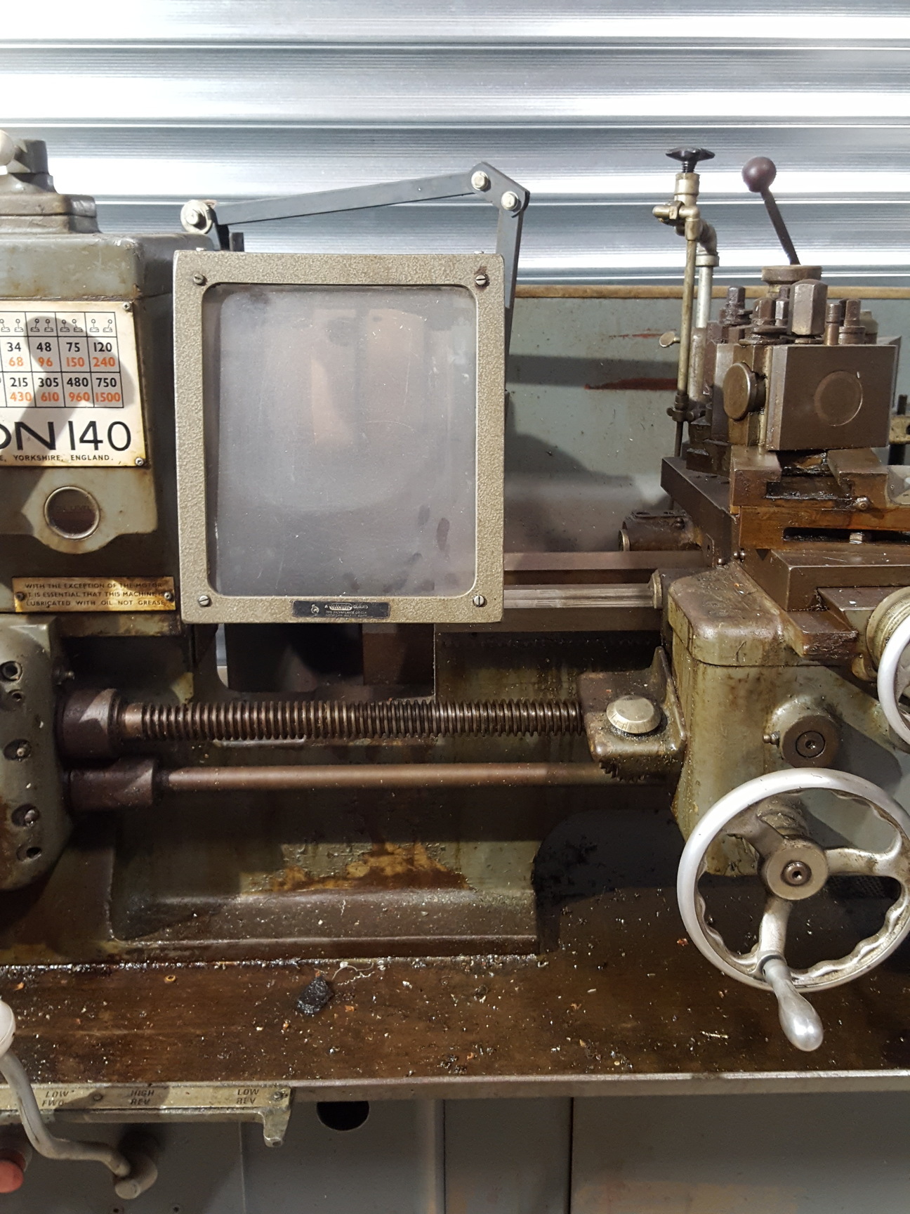 Image of Harrison 140 Metal Screw-Cutting Machine Swing Lathe 11" Swing Lathe + Manual