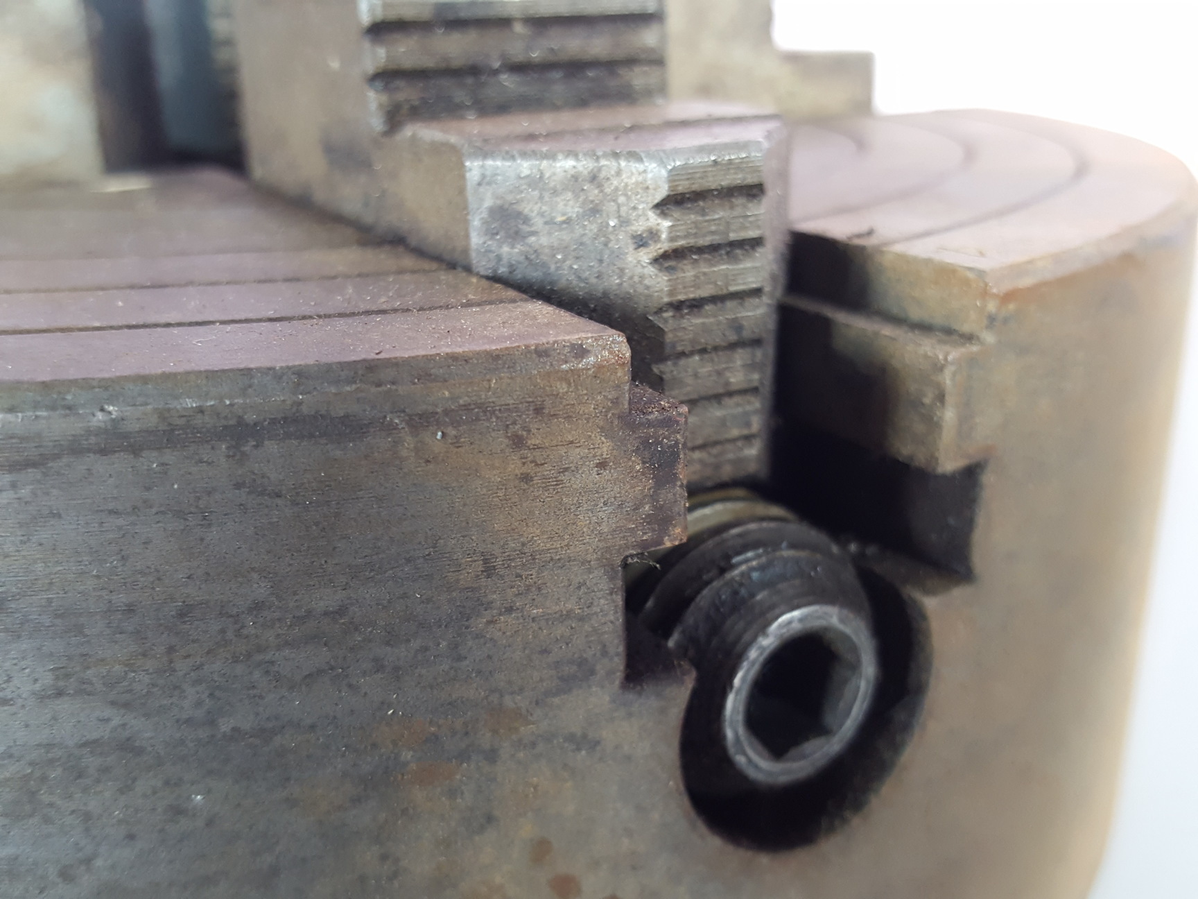 Image of Pratt Burnerd Cat.1553-12301 Iron Body Lathe Chuck 95mm
