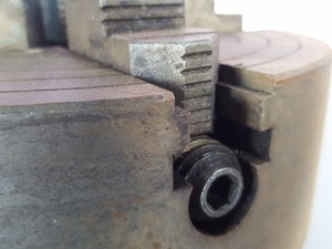 Thumbnail image of Pratt Burnerd Cat.1553-12301 Iron Body Lathe Chuck 95mm