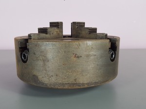 Thumbnail image of Pratt Burnerd Cat.1553-12301 Iron Body Lathe Chuck 95mm