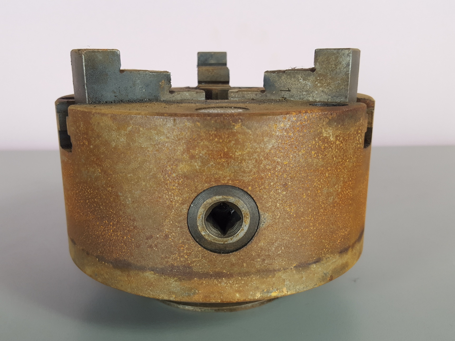 Image of Pratt Burnerd Cat. 1213-11705 6-1/4" Iron Body Lathe Chuck (3 Jaws) 95mm 