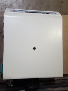 Thumbnail image of Heraeus Megafuge 3S Large Benchtop Centrifuge Lab Spares/Repairs
