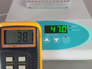 Thumbnail image of Labnet D1100 AccuBlock Dry Block Heater Digital Dry Bath Lab