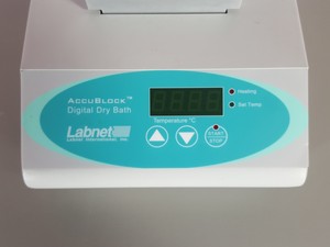 Thumbnail image of Labnet D1100 AccuBlock Dry Block Heater Digital Dry Bath Lab