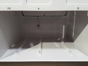 Thumbnail image of Illumina HiSeq 2500 DNA Sequencing System 2013 Lab + Control Software