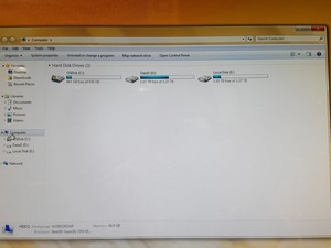 Thumbnail image of Illumina HiSeq 2500 DNA Sequencing System 2013 Lab + Control Software