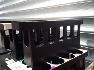 Thumbnail image of Illumina HiSeq 2500 DNA Sequencing System 2013 Lab + Control Software