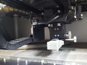 Thumbnail image of Genetix QArray Mini Benchtop MicroArray Array Printer + Jun-Air Pump Lab