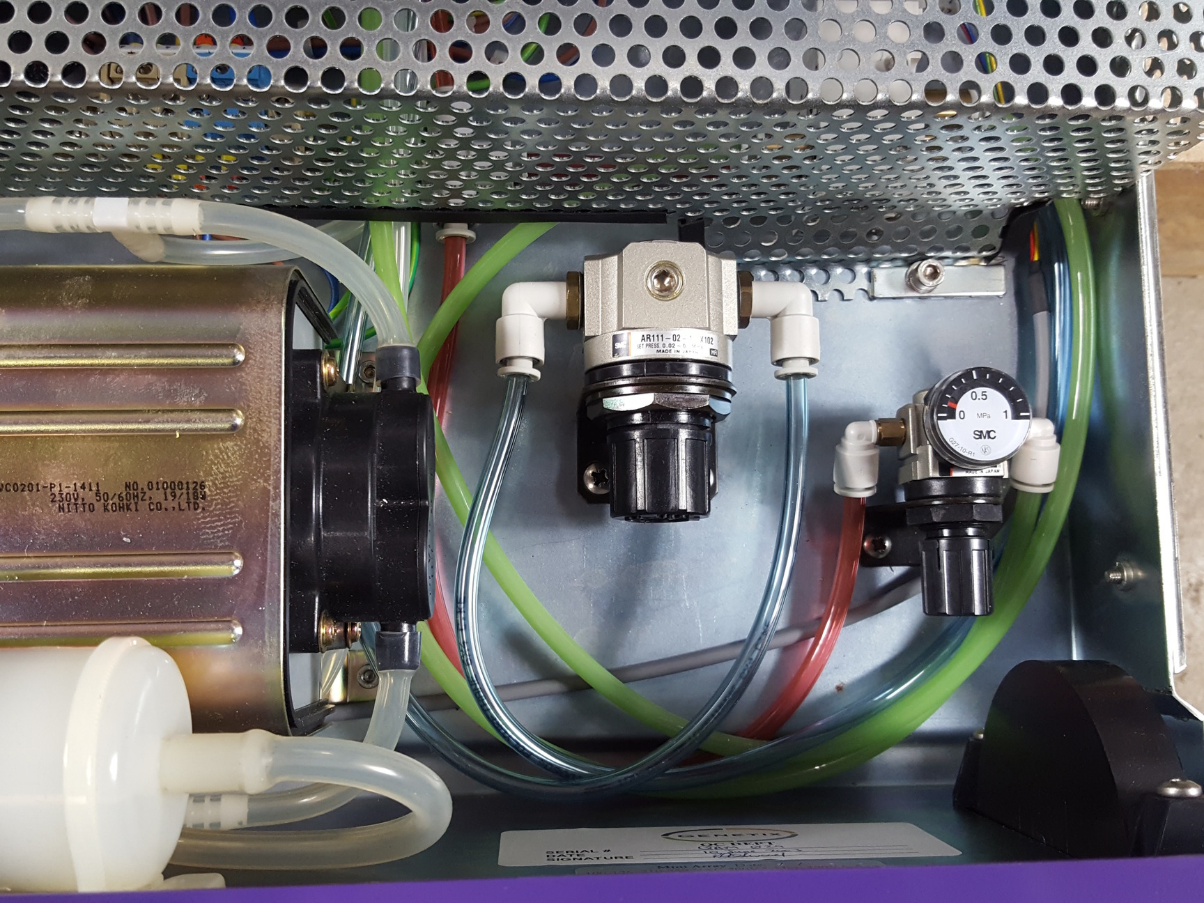 Image of Genetix QArray Mini Benchtop MicroArray Array Printer + Jun-Air Pump Lab