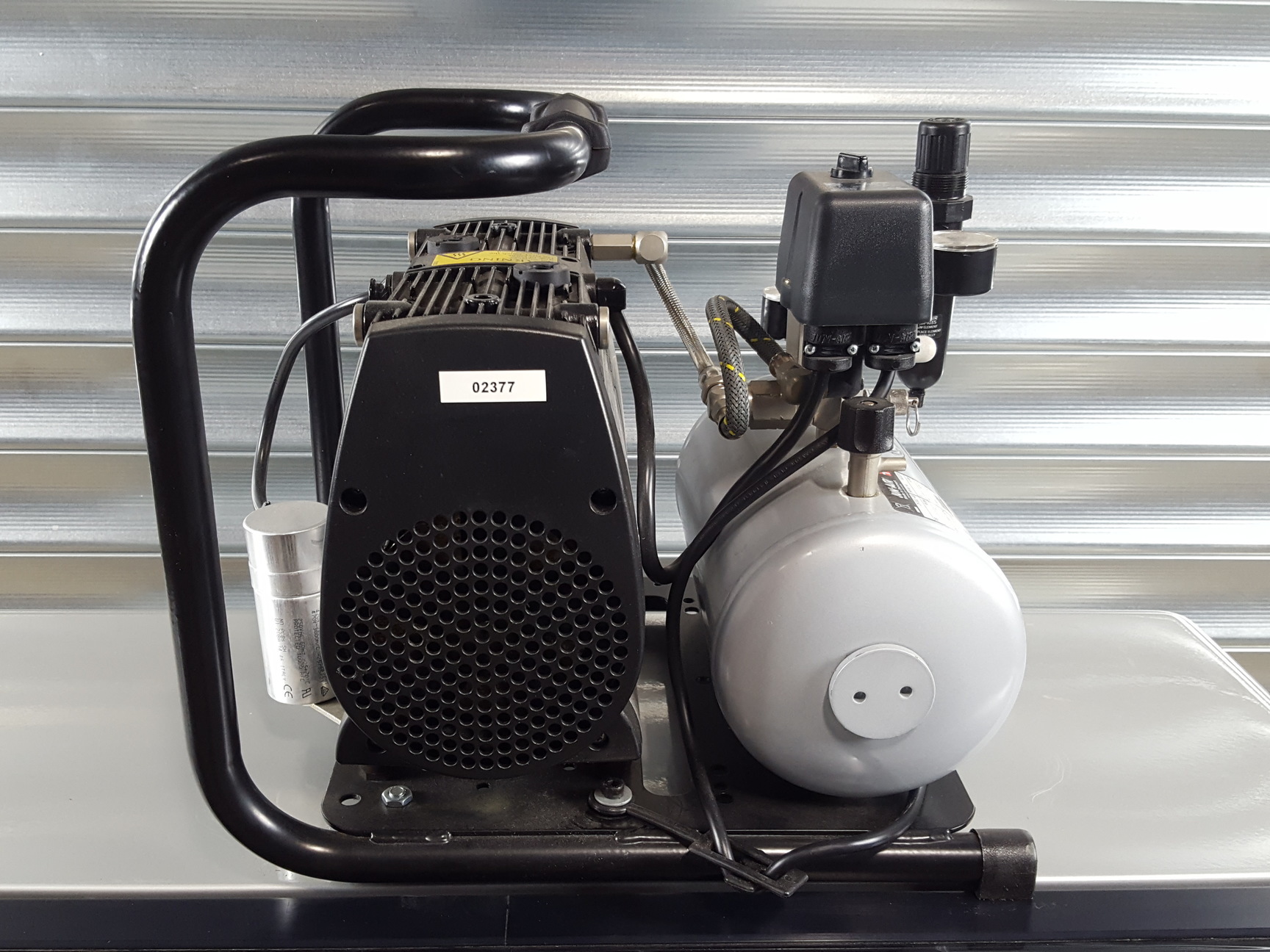 Image of Genetix QArray Mini Benchtop MicroArray Array Printer + Jun-Air Pump Lab