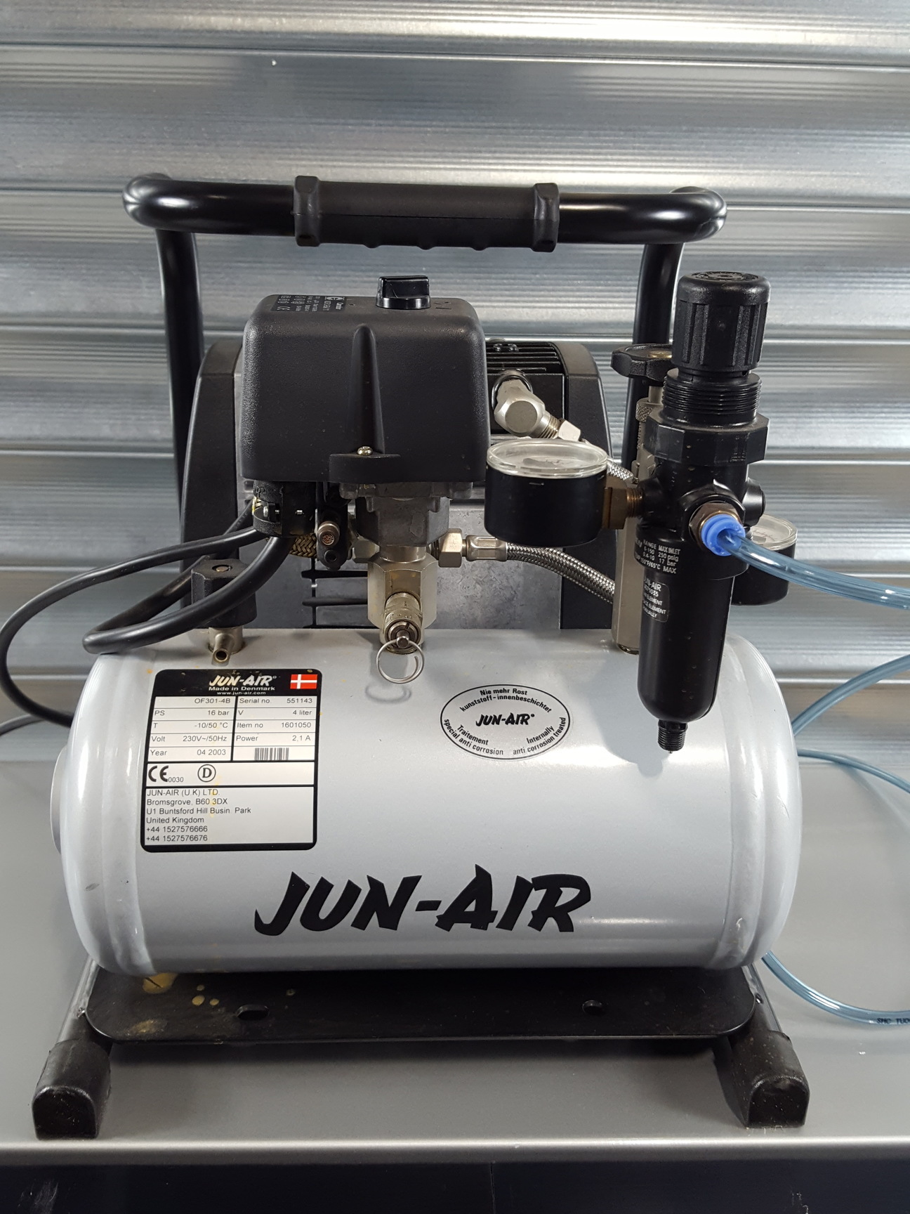 Image of Genetix QArray Mini Benchtop MicroArray Printer + Jun-Air Pump Lab