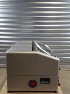 Thumbnail image of Genetix QArray Mini Benchtop MicroArray Printer + Jun-Air Pump Lab