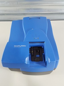 Thumbnail image of Axon Instruments GenePix 4000B Microarray Scanner Lab