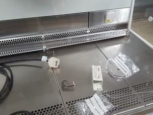 Thumbnail image of Holten LaminAir Flow Cabinet Model 1.2 S2010 Spares of Repairs Lab