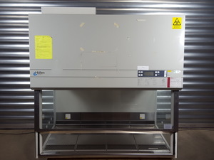Thumbnail image of Holten LaminAir Biological Cabinet 1.2 S2010 CatNo:82414300 Spares / Repair Lab