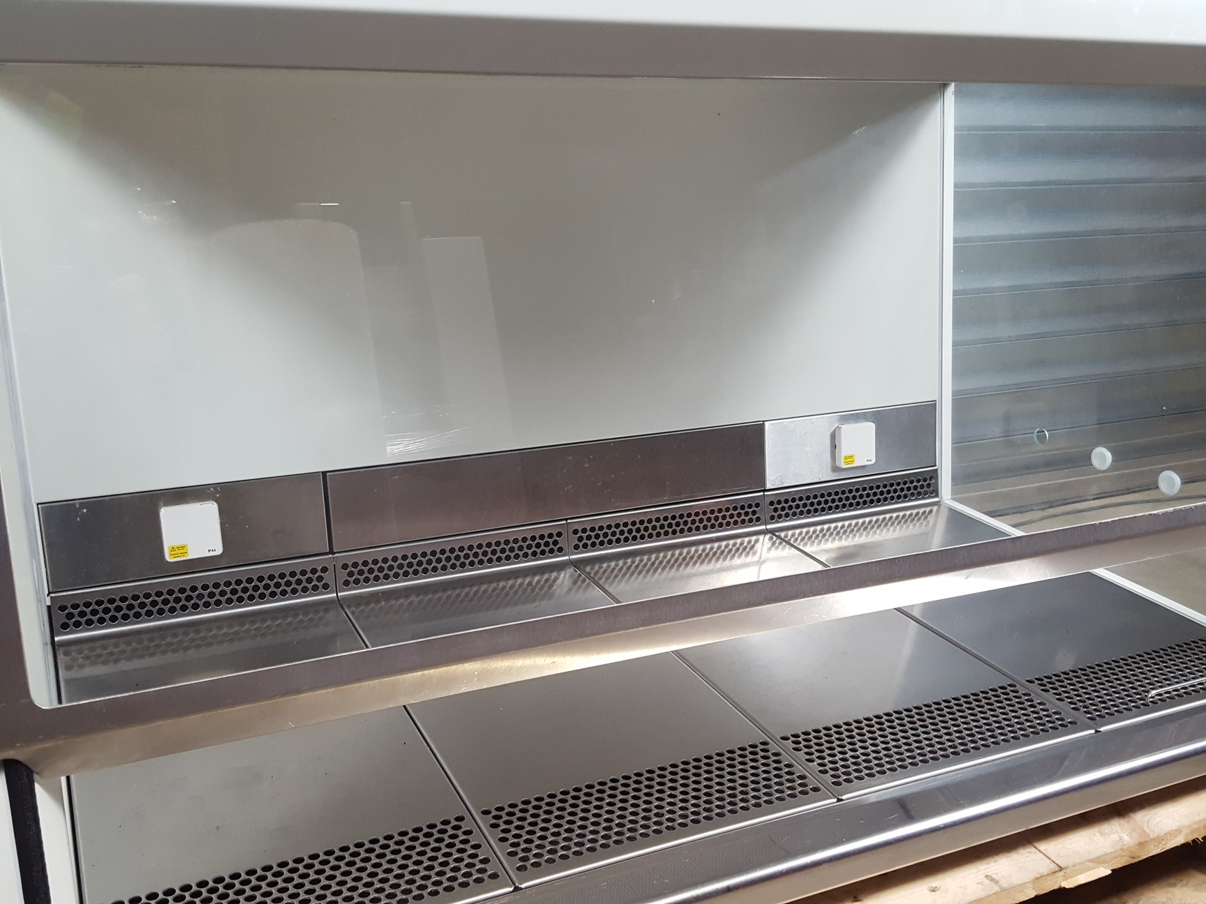 Image of Holten LaminAir Biological Cabinet 1.2 S2010 CatNo:82414300 Spares / Repair Lab