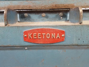 Thumbnail image of Keetona Powered Metalworking Guillotine 048076 (Max 1/8" Mild Steel Capacity)