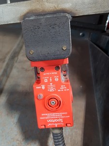 Thumbnail image of Keetona Powered Metalworking Guillotine 048076 (Max 1/8" Mild Steel Capacity)