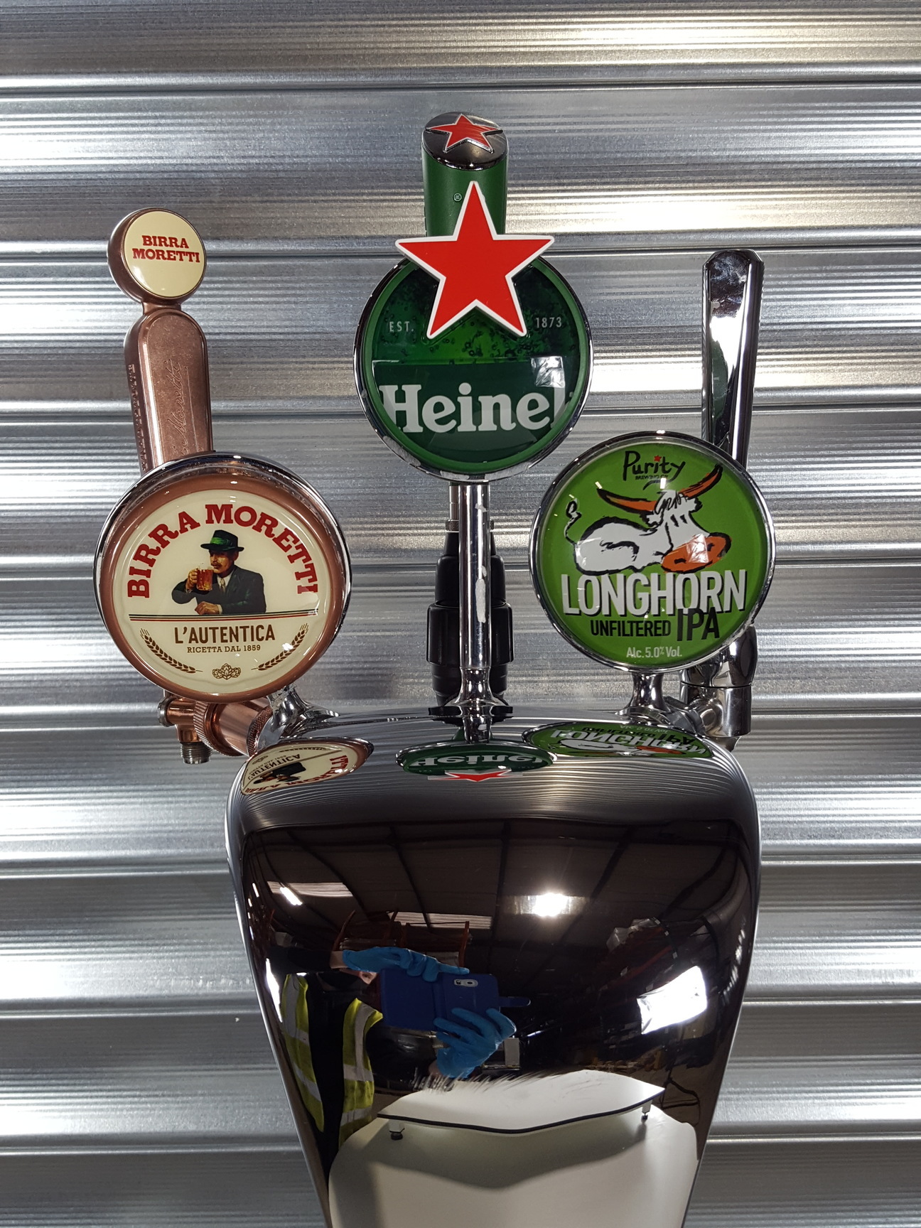 Image of Chrome 3 Tap Draught Beer/Cider Pump Bar Heineken, Longhorn, Birra Moretti