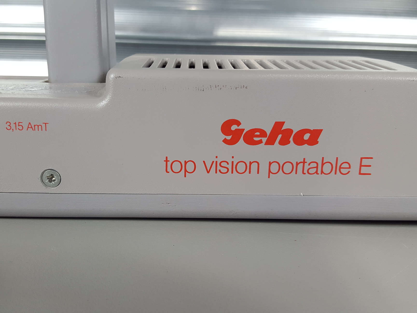 Image of Geha Top Vision Portable E Overhead Projector Acetate OHP