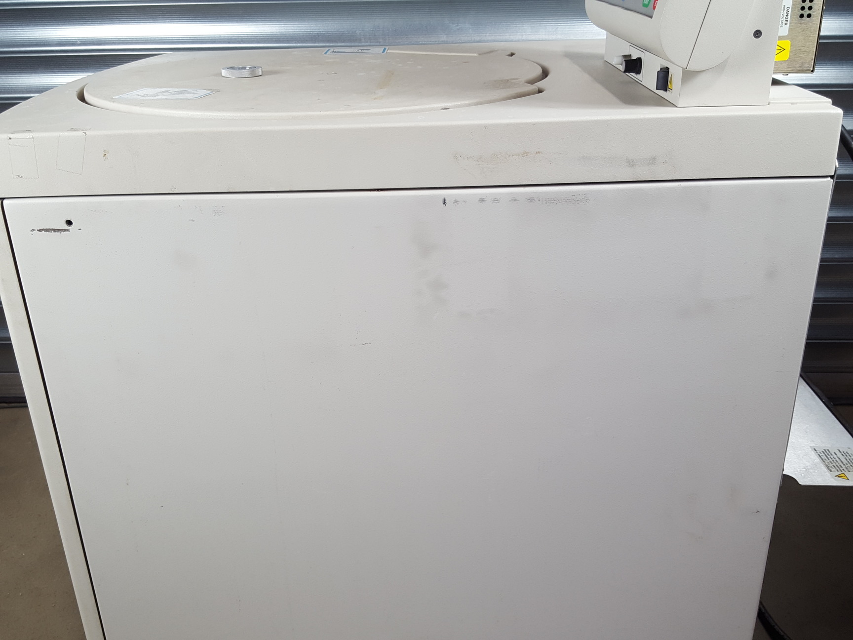 Image of Beckman Coulter Avanti J-20 XP Ultracentrifuge - Spares / Repairs Lab