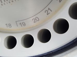 Thumbnail image of Thermo Scientific 75003410 14800rpm 24 x 4g Tube MicroCentrifuge Rotor Lab