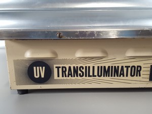 Thumbnail image of UVP Chromato-Vue TM 20 UV Transilluminator Lab