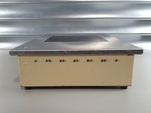 Thumbnail image of UVP Chromato-Vue TM 20 UV Transilluminator Lab