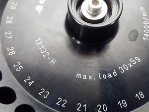 Thumbnail image of Sigma 1-15PK Lab Refrigerated Centrifuge PN:10152 14000rpm Lab Spares/Repair