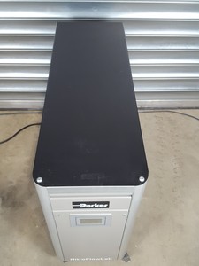 Thumbnail image of Parker 3848 NitroFlow LAB Mobile Nitrogen Gas Generator