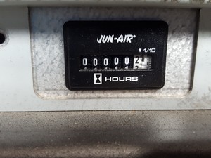 Thumbnail image of Parker 3848 NitroFlow LAB Mobile Nitrogen Gas Generator