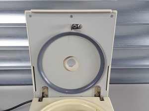 Thumbnail image of Sigma 1-13 Benchtop Centrifuge 13000rpm Lab