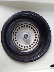 Thumbnail image of Sigma 1-16K Refrigerated Benchtop Centrifuge 14000rpm Lab