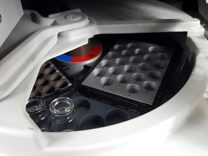 Thumbnail image of Dionex Ultimate 3000 HPLC VWD-3400 Detector, HPG-3200 Pump, Lab